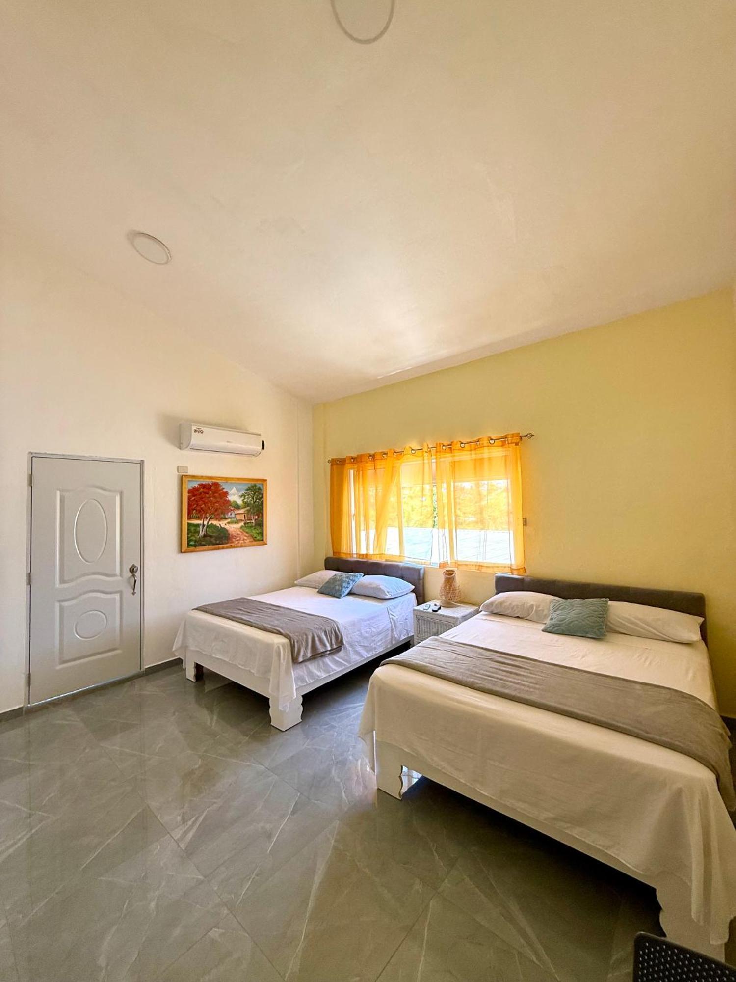 Hotel Al Mare Barahona Exterior photo
